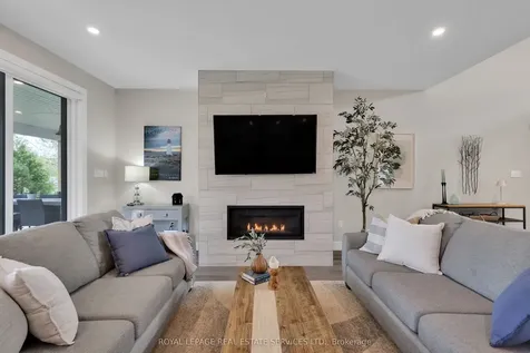 131 Glenlake Boulevard Collingwood ON L9Y 0X2