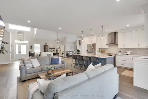131 Glenlake Boulevard Collingwood ON L9Y 0X2