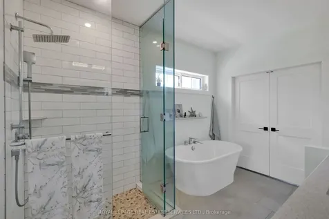131 Glenlake Boulevard Collingwood ON L9Y 0X2