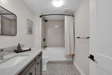 131 Glenlake Boulevard Collingwood ON L9Y 0X2