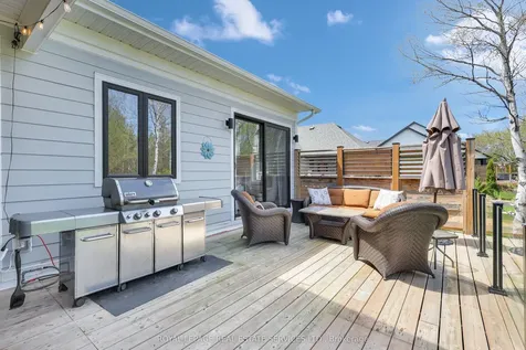 131 Glenlake Boulevard Collingwood ON L9Y 0X2