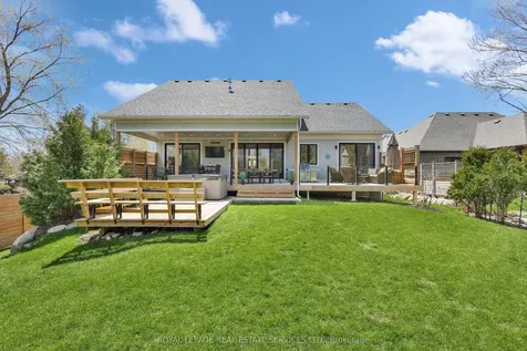 131 Glenlake Boulevard Collingwood ON L9Y 0X2