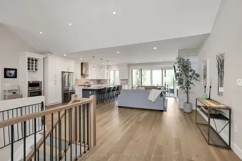 131 Glenlake Boulevard Collingwood ON L9Y 0X2