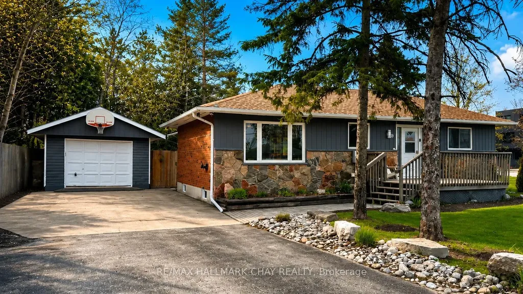 10 Finlay Mill Road Springwater ON L0L 1X0