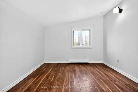 120 Maple Street Tay ON L0L 2J0