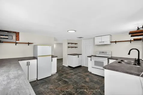 120 Maple Street Tay ON L0L 2J0