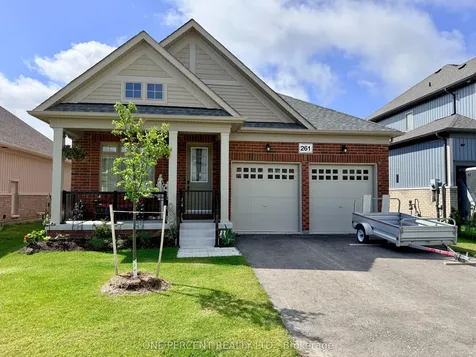 261 Wilcox Drive Clearview ON L0M 1S0