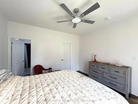 261 Wilcox Drive Clearview ON L0M 1S0