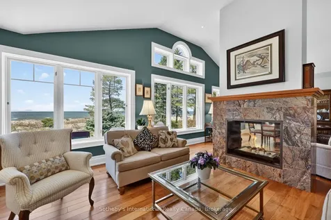 1036 River Road E Wasaga Beach ON L9Z 2P7