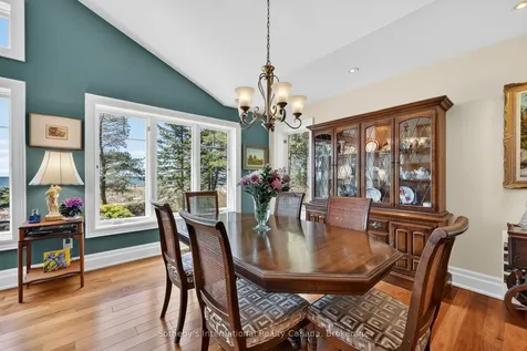 1036 River Road E Wasaga Beach ON L9Z 2P7