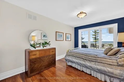 1036 River Road E Wasaga Beach ON L9Z 2P7