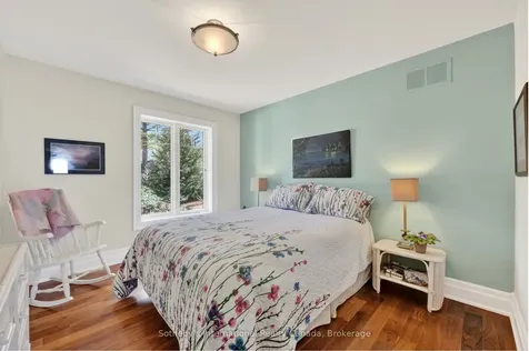 1036 River Road E Wasaga Beach ON L9Z 2P7