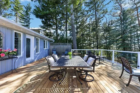 1036 River Road E Wasaga Beach ON L9Z 2P7