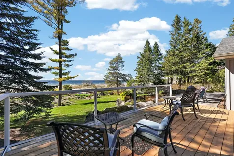 1036 River Road E Wasaga Beach ON L9Z 2P7