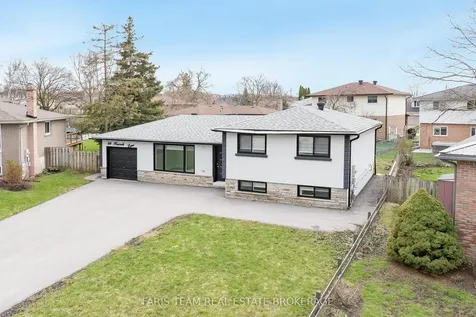 66 Peacock Lane Barrie ON L4N 3R9