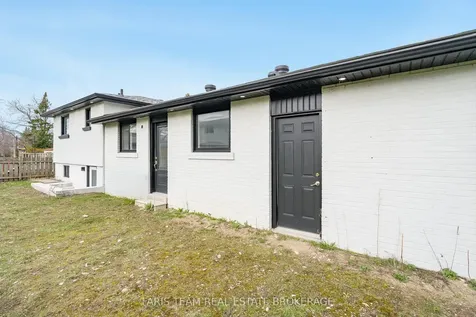 66 Peacock Lane Barrie ON L4N 3R9