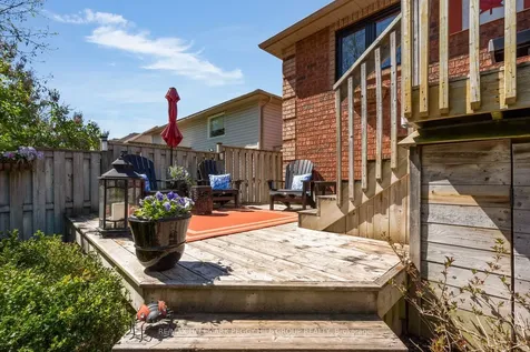 35 Golden Eagle Way Barrie ON L4M 6P6