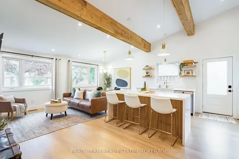 12 Oren Boulevard Barrie ON L4N 4M1