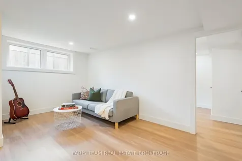 12 Oren Boulevard Barrie ON L4N 4M1