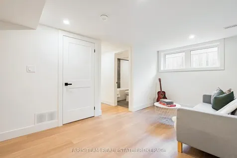 12 Oren Boulevard Barrie ON L4N 4M1
