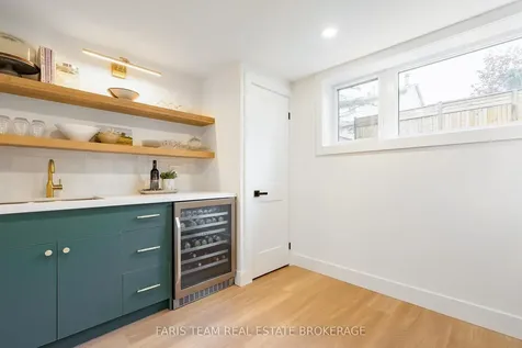 12 Oren Boulevard Barrie ON L4N 4M1