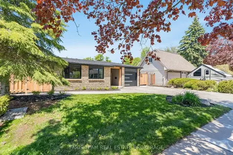 12 Oren Boulevard Barrie ON L4N 4M1