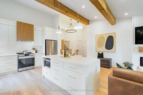 12 Oren Boulevard Barrie ON L4N 4M1