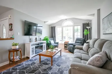32 Graham Street Springwater ON L0L 1P0