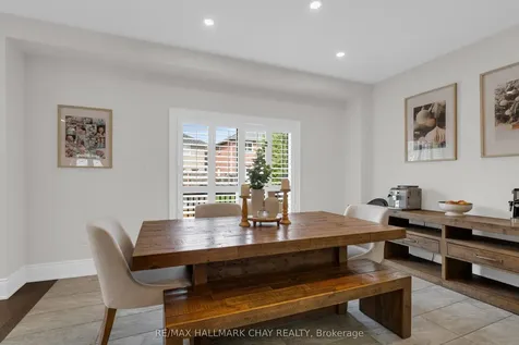 20 Westminster Circle Barrie ON L4M 0A3