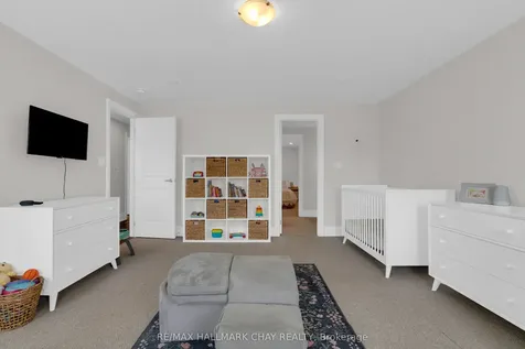 20 Westminster Circle Barrie ON L4M 0A3