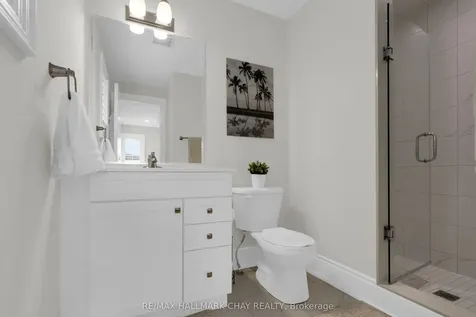 20 Westminster Circle Barrie ON L4M 0A3