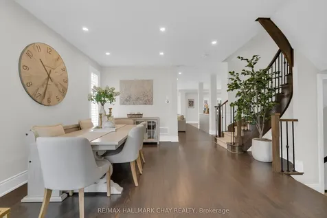 20 Westminster Circle Barrie ON L4M 0A3