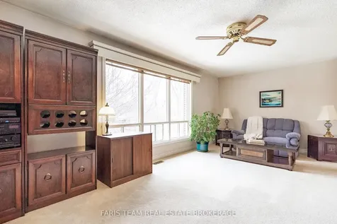 21 Pooles Road Springwater ON L9X 0P5