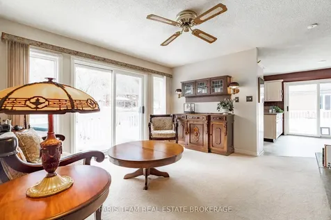 21 Pooles Road Springwater ON L9X 0P5
