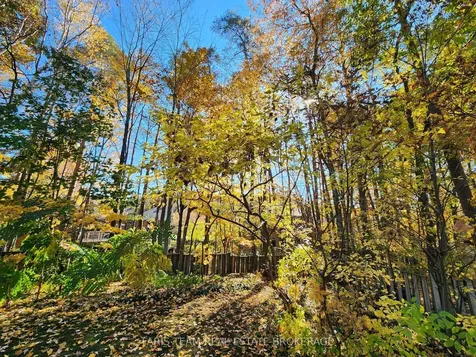 21 Pooles Road Springwater ON L9X 0P5