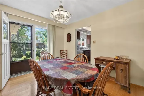 21 Porter Crescent Barrie ON L4M 5H8