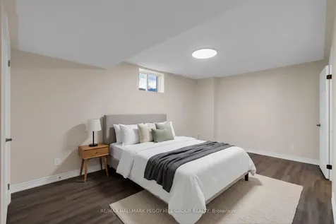 186 Golden Meadow Road Barrie ON L4N 9R6