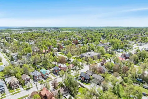 289 Mississaga Street W Orillia ON L3V 3B7