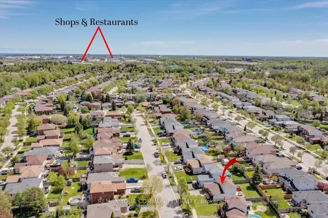 13 Waddington Crescent Barrie ON L4N 8C8