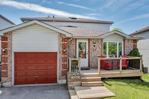 13 Waddington Crescent Barrie ON L4N 8C8