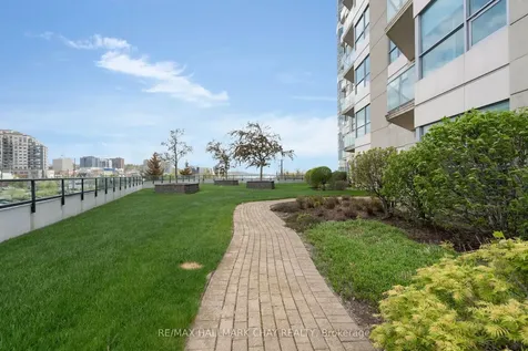6 Toronto Street Barrie ON L4N 9R2