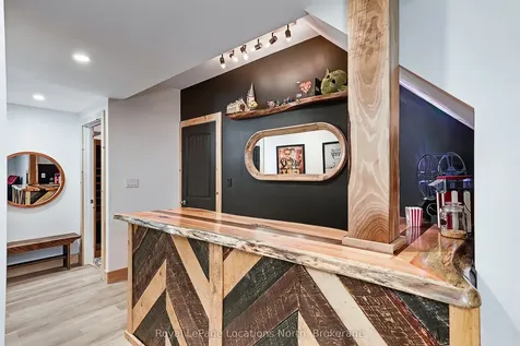 50 Hughes Street Collingwood ON L9Y 3Z1
