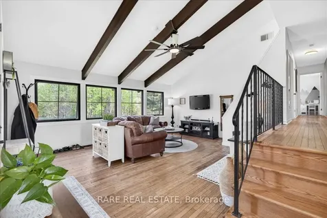 31 Creemore Avenue Clearview ON L0M 1N0