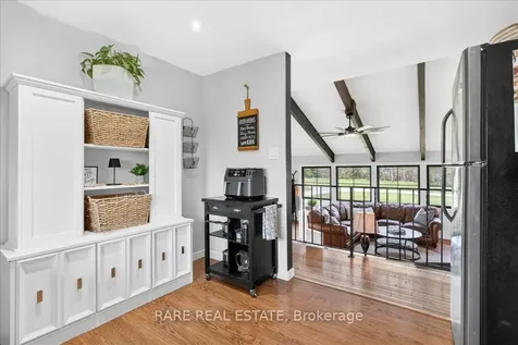 31 Creemore Avenue Clearview ON L0M 1N0