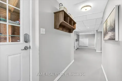 31 Creemore Avenue Clearview ON L0M 1N0