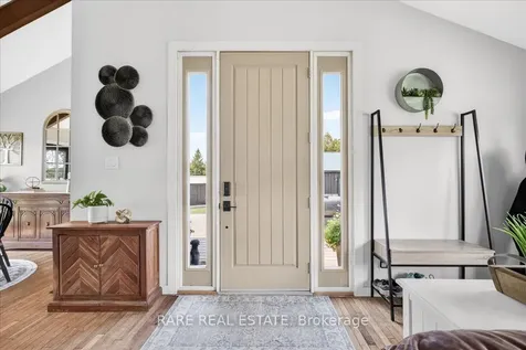 31 Creemore Avenue Clearview ON L0M 1N0