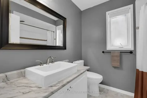 22 Gadwall Avenue Barrie ON L4N 8X6