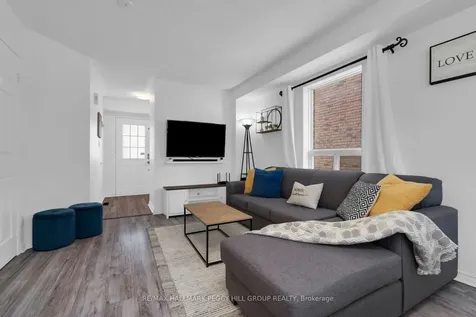 22 Gadwall Avenue Barrie ON L4N 8X6