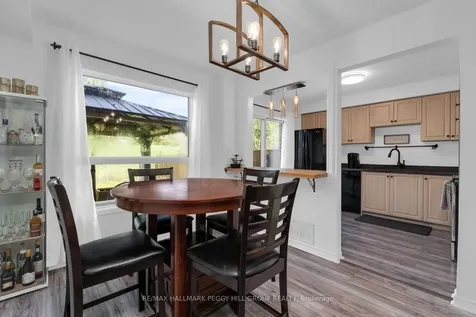 22 Gadwall Avenue Barrie ON L4N 8X6