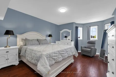 22 Gadwall Avenue Barrie ON L4N 8X6
